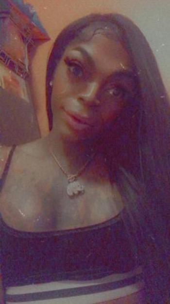 7737574646, transgender escort, Chicago