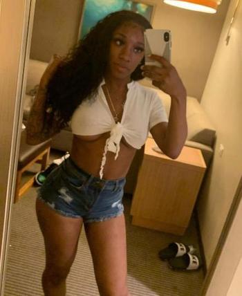 8137382573, transgender escort, Chicago